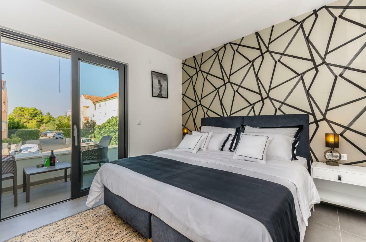 Apartments Villa Adriana I سريما المظهر الخارجي الصورة