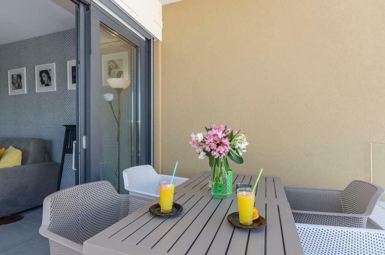 Apartments Villa Adriana I سريما المظهر الخارجي الصورة